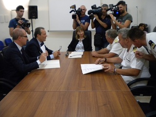 Firmato il protocollo d'intesa tra provincia Bat e capitaneria di Barletta per la salvaguardia marittima