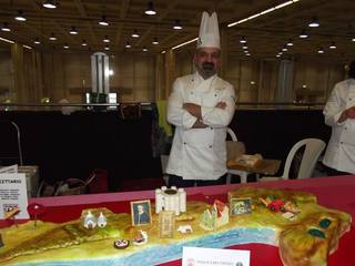 Parte da Trani il sogno della torta più grande del mondo: da domani, a Milano, tre pasticceri preparano l'assalto al guiness