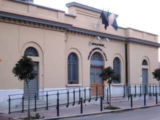 Polizia locale, Procacci (Trani a capo): «Solidarietà ai vigili, e adesso siamo in piena emergenza»