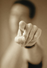 Papagni (M5s) alla maggioranza di Trani: «Indecenti». Noi a sinistra per Puglia medita di querelarla