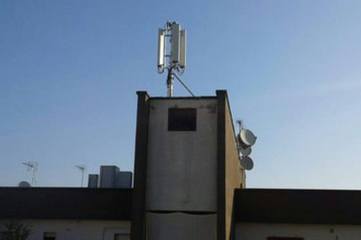 Antenna di via De Nicola, il quartiere di Pozzopiano si riunisce stasera allo Spirito Santo
