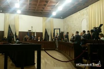 Nuove commissioni consiliari a Trani, assegnate cinque presidenze su sei. Mancano la terza ed il vice presidente della quinta