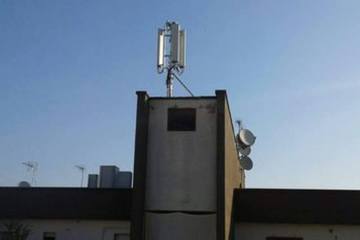 Antenna in via De Nicola, il consulente: «Senza parere dell'Arpa non s'accende». Dinieghi ai gestori, Trani resiste al Tar in ben sette cause
