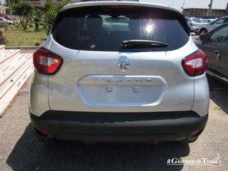 Trani, subisce il terzo furto d'auto in pochi mesi: la ritrova semidistrutta quattro ore dopo