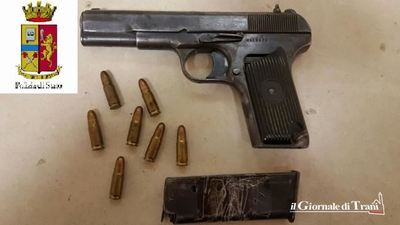 In giro a Trani con arma clandestina: arrestato 43enne