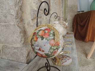 L'associazione Arsensum di Trani si prepara al Natale: esposizione di oggetti artigianali