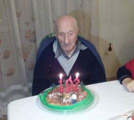 Nonno Nicola si supera: 103 anni. Ieri la festa per il più longevo di Trani