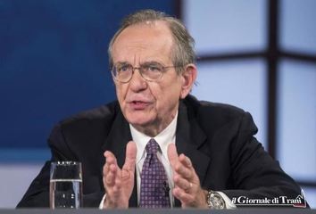 Processo rating, oggi depone a Trani il ministro dell'Economia Padoan