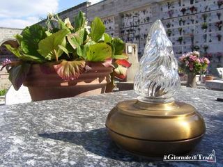 Comune di Trani-Amet, siglato in extremis il contratto di servizio 2015. Per il prossimo anno, tutto entro fine marzo. Mistero lampade votive
