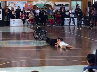 «Sport per tutti», Drago e Draghetta commuovono il palazzetto di Trani