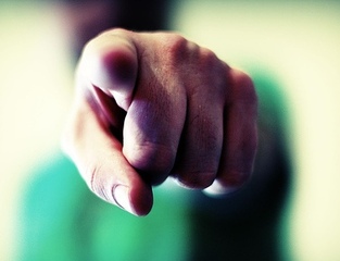 Dimissioni nella giunta di Trani, inizia il tiro incrociato dalla minoranza