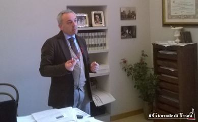 Dal caso Amiu alle lampade votive, esposto di Tomasicchio alla Procura di Trani