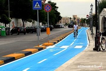 Lungomare di Trani, Rubini (Consorzio sviluppo e territorio): «Difendiamola e facciamone altre. Servono più lidi e meno auto»