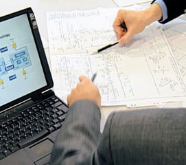 AGGIORNATO. Il Comune di Trani ritrova il dirigente dell'Area urbanistica: è Gianrodolfo Di Bari. Un altro professionista gratis nello staff del sindaco