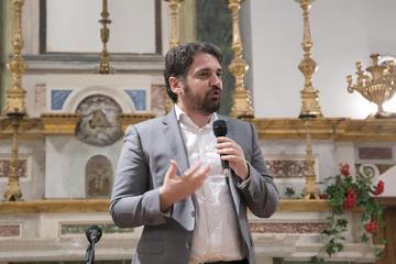 Salvatore Micillo a Trani: «No agli inceneritori, sì a Rifiuti zero». D’Ambrosio: «Le associazioni devono fare di più»