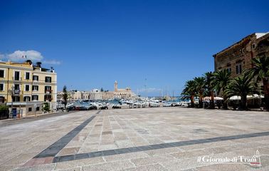 Trani tre volte sullo schermo, piccolo e grande: si parte oggi, in diretta tv da piazza Quercia