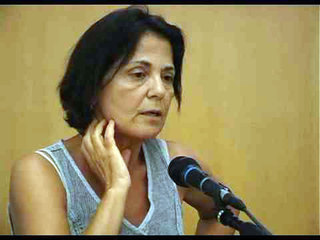 Oggi, per «Scrittori nel tempo», a Trani c'è Barbara Balzerani