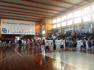 Juve Trani, primi bilanci e domande: buttare tutto a mare, o ripartire dai giovani che già ci sono?