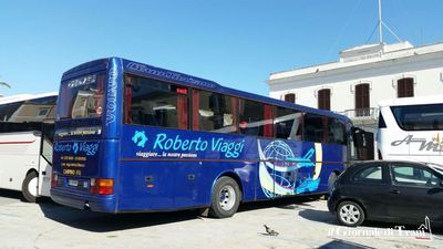 In attesa dei parcheggi, per i bus turistici a Trani è caos