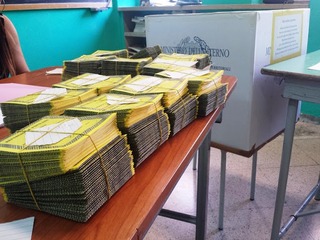 Referendum trivelle a Trani, alle 12 hanno votato l'11,09 per cento degli elettori