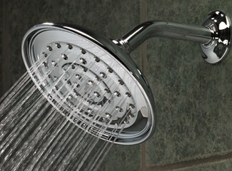 Al palazzetto di Trani ritorna l'emergenza: docce di nuovo fredde e detergenti esauriti