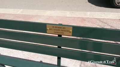 Ancora donazione di panchine a Trani, stavolta nel quartiere 