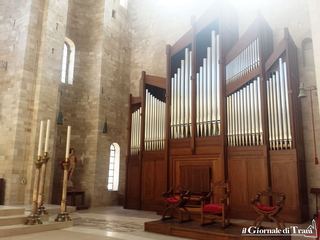Cattedrale di Trani, oggi il vescovo inaugura il nuovo organo
