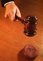 AGGIORNATO. Estati di Trani, Tarantini e Squiccimarro assolti in appello dall'accusa di concussione per induzione. Prescrizione per tutti sull'abuso d'ufficio