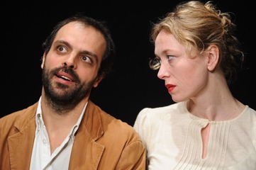 Oggi, allo Sporting club di Trani, spettacolo «The problem, una coppia in commedia»