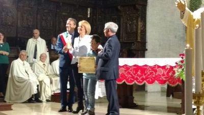 La scuola Baldassarre, di Trani, premiata durante il “V Riconoscimento Giovanni Paolo II”, a Bisceglie
