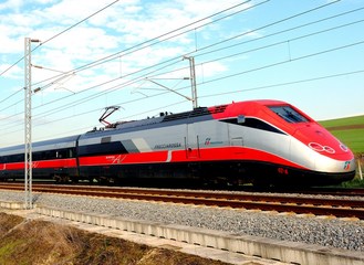 Barletta-Andria-Trani senza Frecciarossa, Mennea (Pd): «La fermata da noi è vitale quanto quella di Lecce
