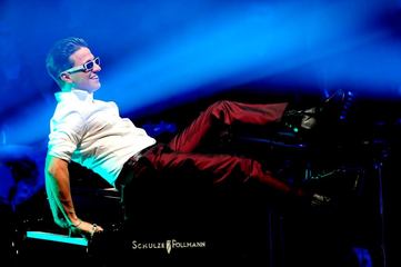 Rassegna «Fuori museo»: oggi a Trani il primo appuntamento gratuito con il performer Matthew Lee