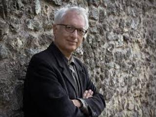 «sTrani incontri», oggi Filippo La Porta e Luce