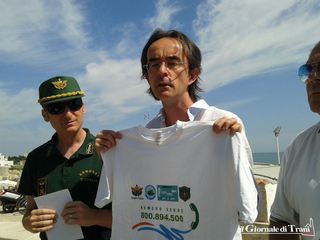 Numero verde per i reati ambientali: 800.894.500. Sasso: «A Trani poca fruibilità delle spiagge, degrado in tutta la Puglia»