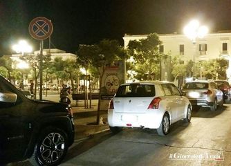 FOTO. Effetto varchi: porto di Trani ok, piazza Plebiscito nel caos