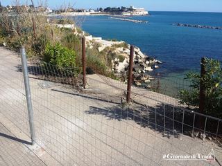 Trani, nuovi paletti e recinzioni a lido Mongelli: spesa di più di 5mila euro