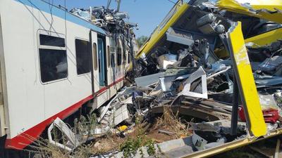 Tragedia Bari nord, oggi il giorno più terribile per i familiari. Partiti alcuni volontari da Trani