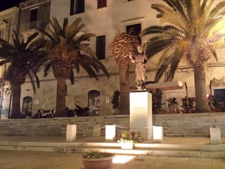 Festa del santo patrono di Trani san Nicola Pellegrino, questa sera la processione delle reliquie