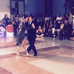 Tango sul porto di Trani, oggi è la «notte» giusta