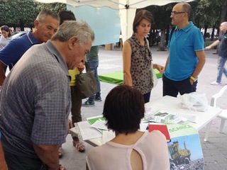 Il comitato per la chiusura della discarica questa sera al porto di Trani: incontro con i cittadini e nuova raccolta firme