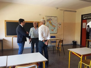 Arredi e lavori: a Trani, Moro e Vecchi senza più affanni con gli interventi della Bat