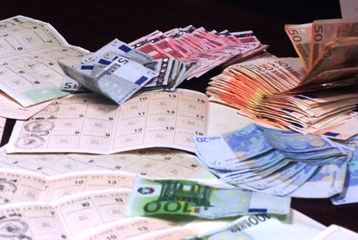 «Voto di scambio»: nell'aula del consiglio comunale di Trani volano stracci fra alcuni consiglieri di minoranza ed il sindaco