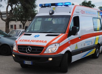 Doppio tamponamento sulla Trani-Andria, 28enne in codice rosso