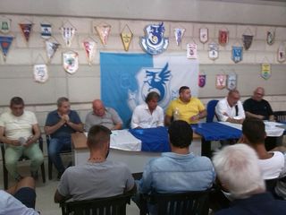 Signore e signori, ecco il Trani. Nel nuovo organigramma la prima sorpresa: salta Ippedico