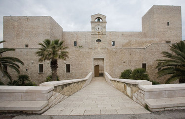 Matrimonio civile nel castello di Trani, Montaruli (Unimpresa Bat): «Quel monumento non è una mangiatoia»