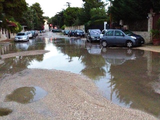 Piove tanto? A Trani si apre la piscina 