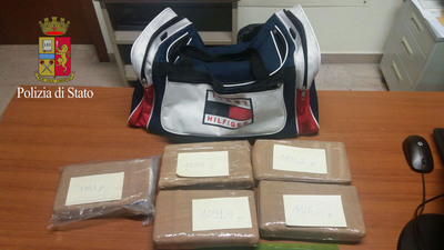 Operazione antidroga a Pescara, interviene anche la Polizia di Trani: arrestato un uomo