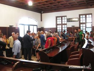 Conferenza dei capigruppo, solo due presenti: Trani va verso un consiglio comunale il 7 settembre