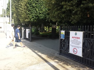 AGGIORNATO. Cani nella villa di Trani, infrazione sanzionata dalle Guardie zoofile Oipa