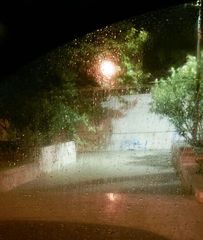 Maltempo a Trani, completamente sommerso il sottopasso pedonale di via Verdi. Ed il Cor chiede la pulizia sistematica delle caditoie